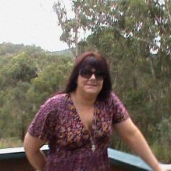 Juliet James UK  Love Psychic